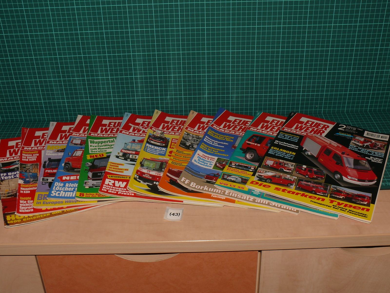 Odborné časopisy - Sada 10 ks německých hasičských magazínů FEUERWEHR MAGAZIN (1996–1997) - sada č. 43 – Literatura