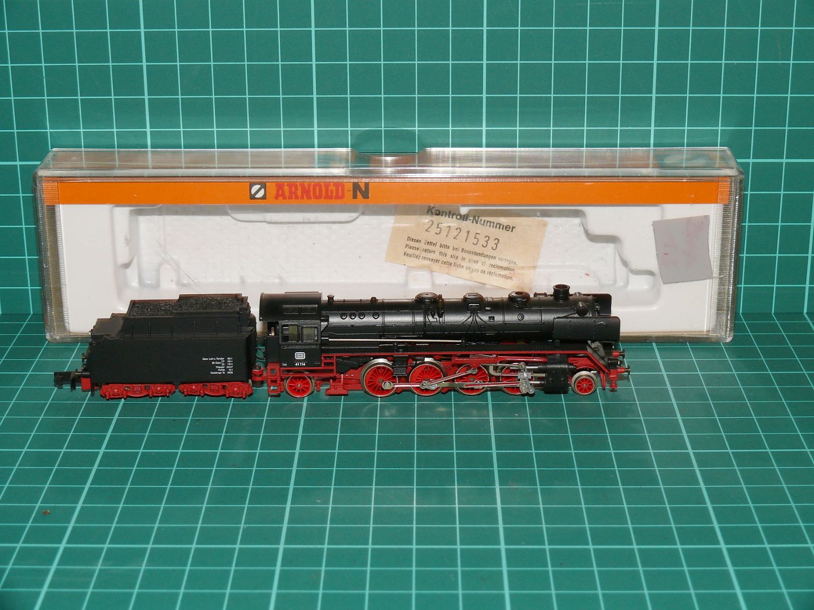 Arnold N - Rychlíková parní lokomotiva řady 41 s tendrem (41 154) DB s krabičkou (1:160) - kat. č. 2512 – N