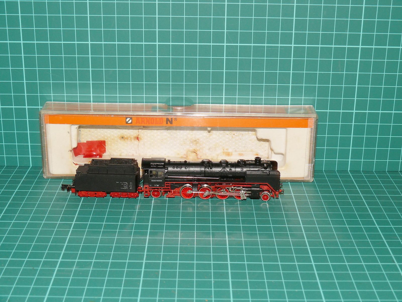 Arnold N - Rychlíková parní lokomotiva řady 01 (01 168) DRG s krabičkou (1:160) - kat. č. 2510 – N