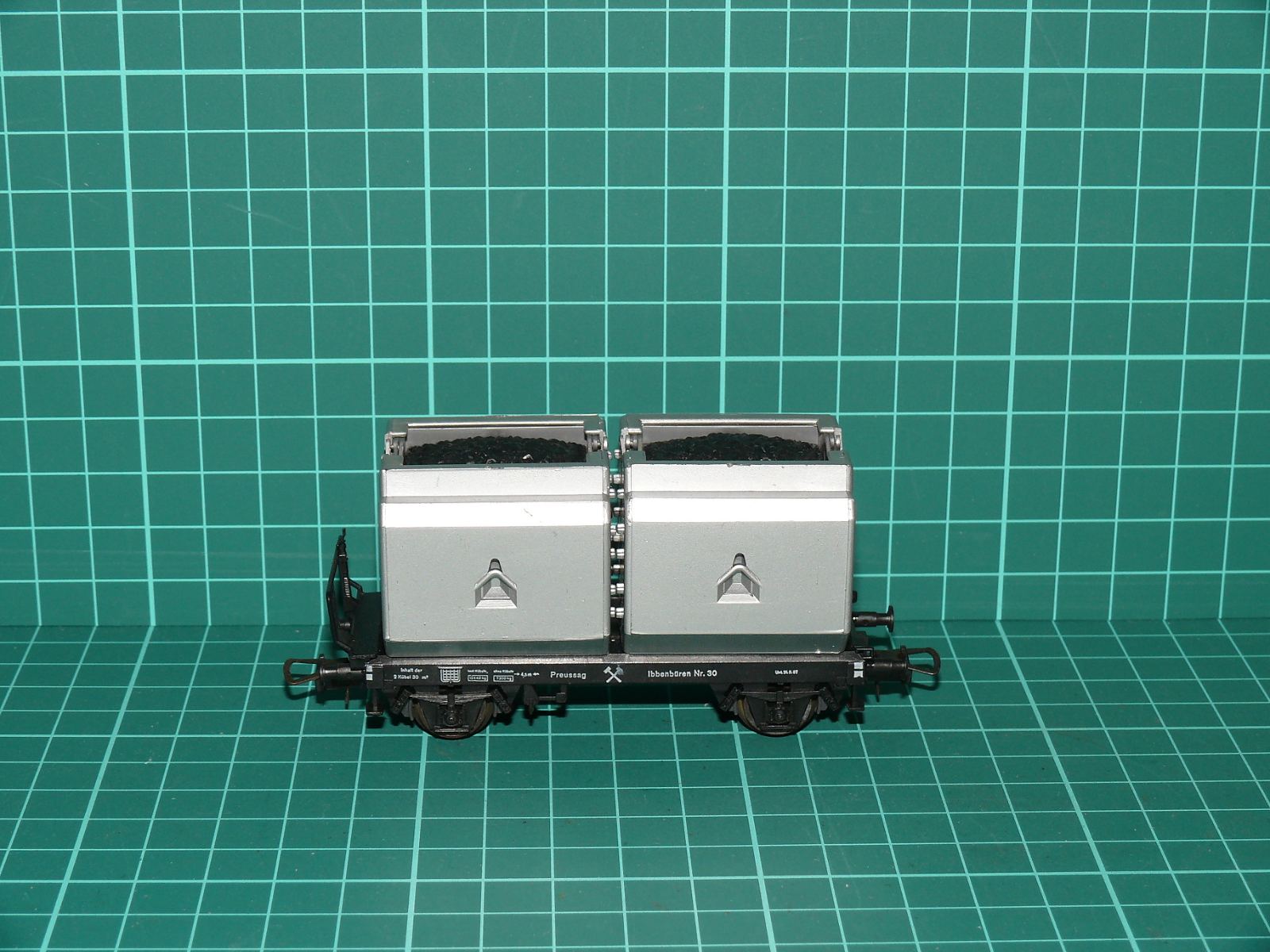 Röwa / Roco H0 - Dvounápravový vůz se 2 korbami na uhlí s plošinou „Preussag Ibbenbüren Nr. 30“ (1:87) – H0