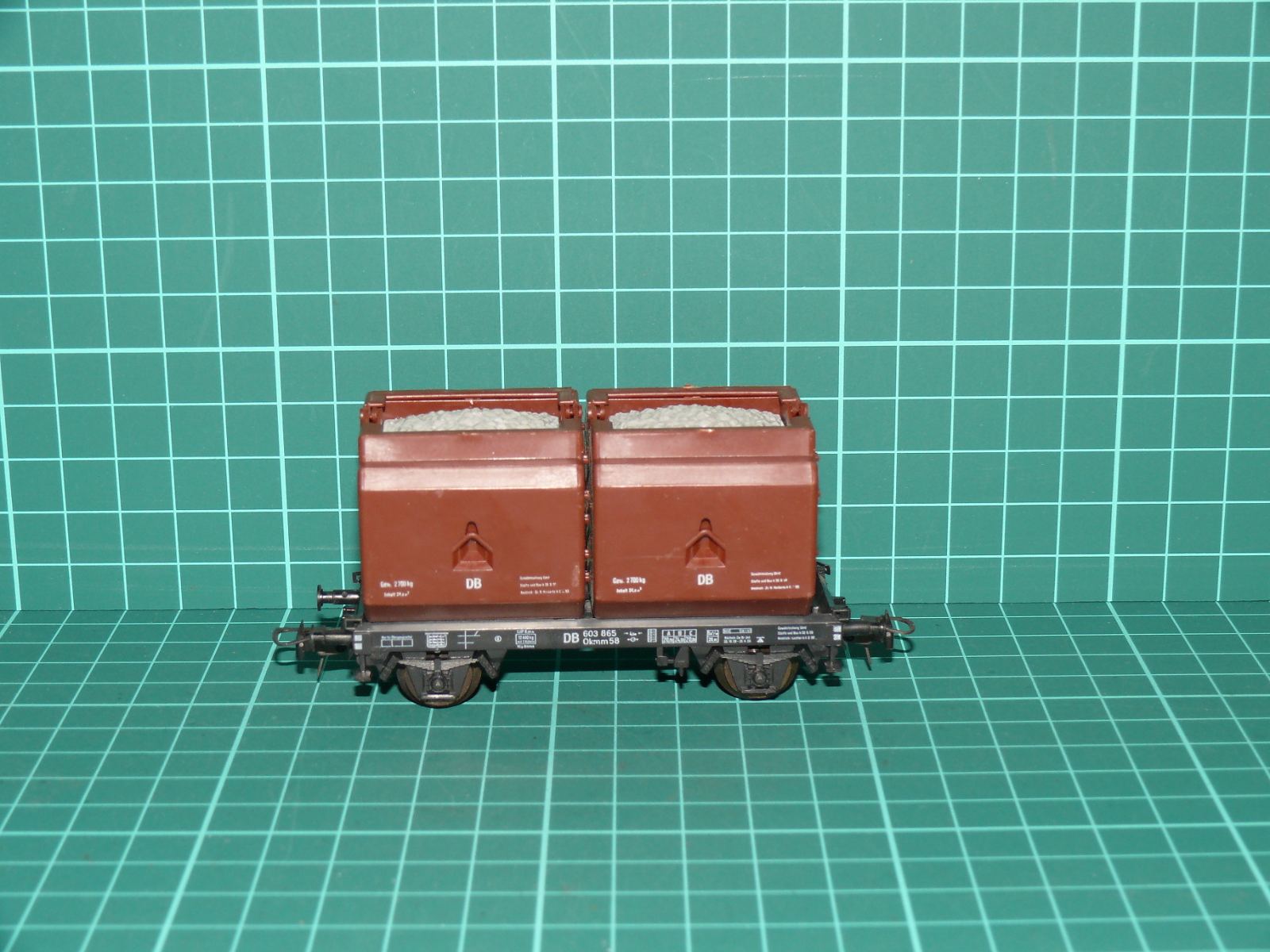 Roco H0 4363 / 46080 - Dvounápravový vůz na vápno / sypké hmoty Okmm 58 DB (1:87) – H0