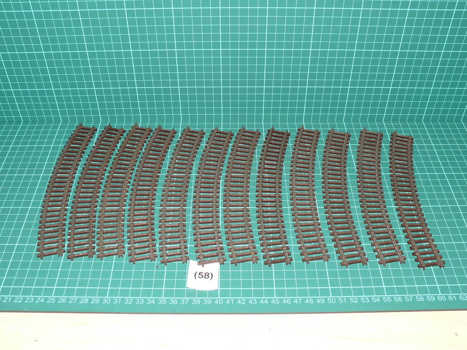 Kleinbahn H0 - Sada 12 ks obloukových kolejí (kompletní kruh 360°, 1:87) – H0