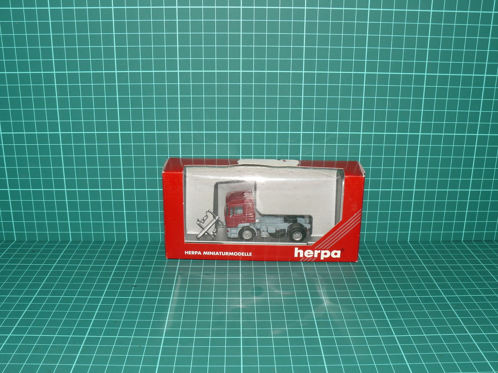 Herpa H0 143219 - Tahač MAN F90 4x2 s doplňky (1:87) OVP – H0