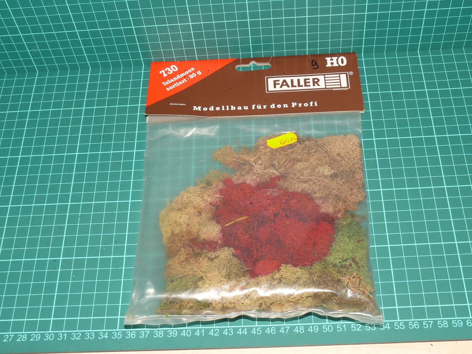 Faller H0 730 – Přírodní islandský mech / lišejník vícebarevný (Islandmoos sortiert 80 g) – Ostatní
