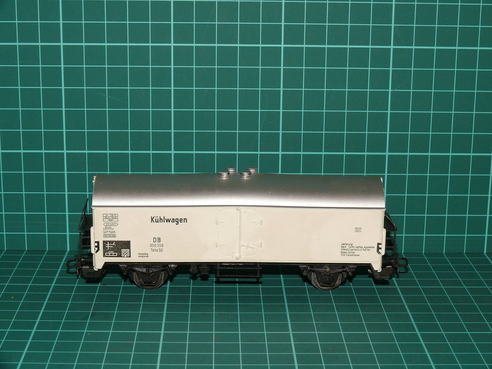 Märklin H0 4415 – Dvounápravový chladicí vůz "Kühlwagen" Tehs 50 DB (Ep. III) – H0