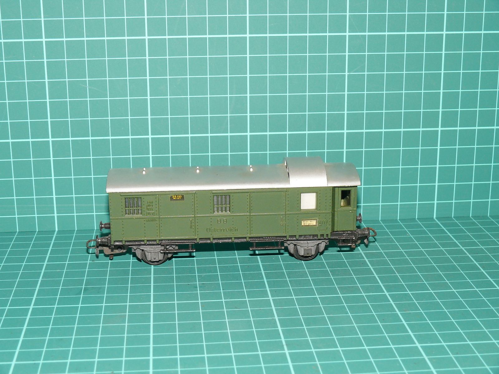 Kleinbahn H0 – Dvounápravový služební / poštovní vůz s vyhlídkovou věžičkou BB Österreich / ÖBB (Ep. III) – H0