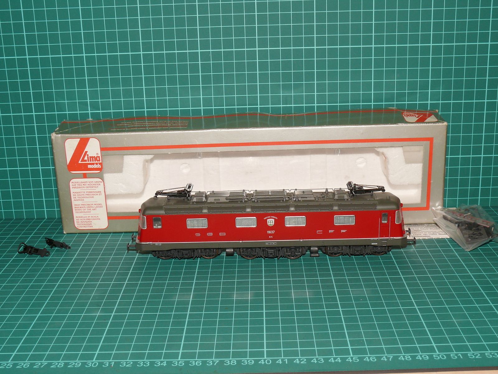 Lima H0 – Těžká šestinápravová elektrická lokomotiva řady Re 6/6 SBB-CFF (11637 "Sonnwil") – H0