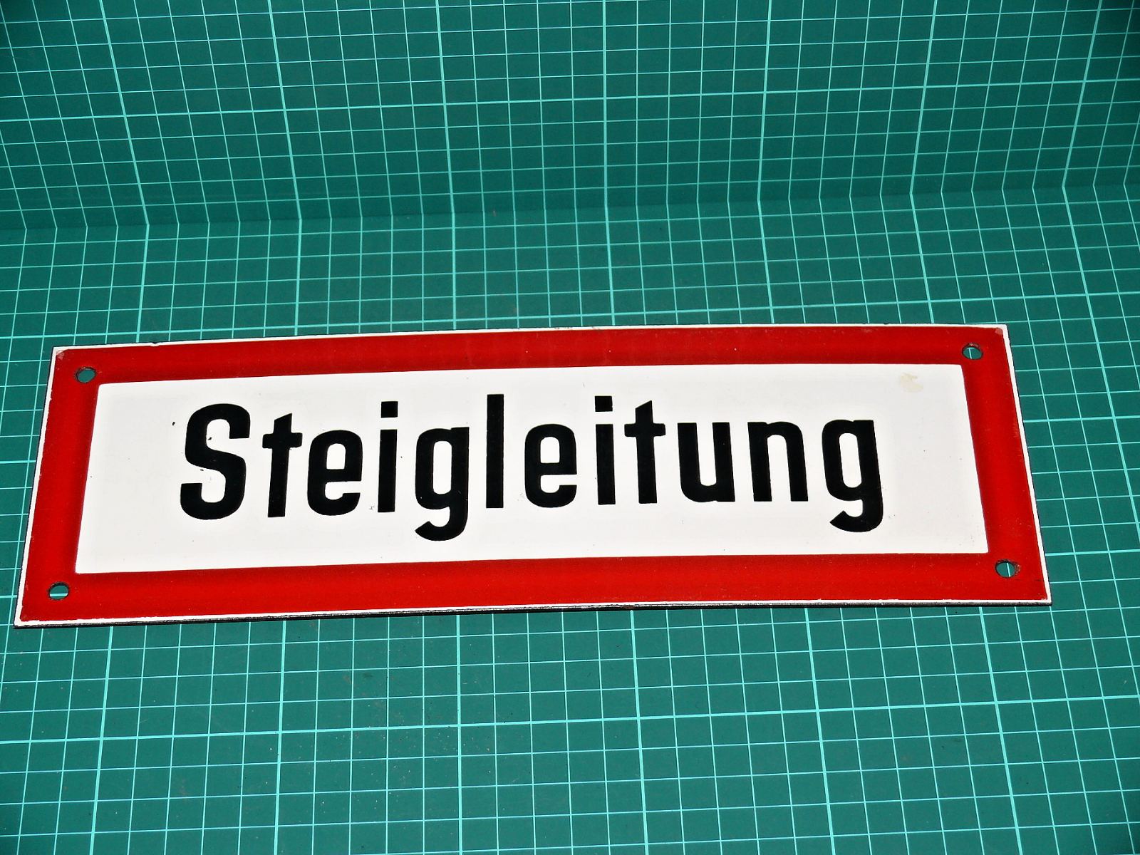 Smaltovaná industriální / drážní tabulka „Steigleitung“ - HÖLZL EMAIL (cca 30x10 cm) – Železniční předměty