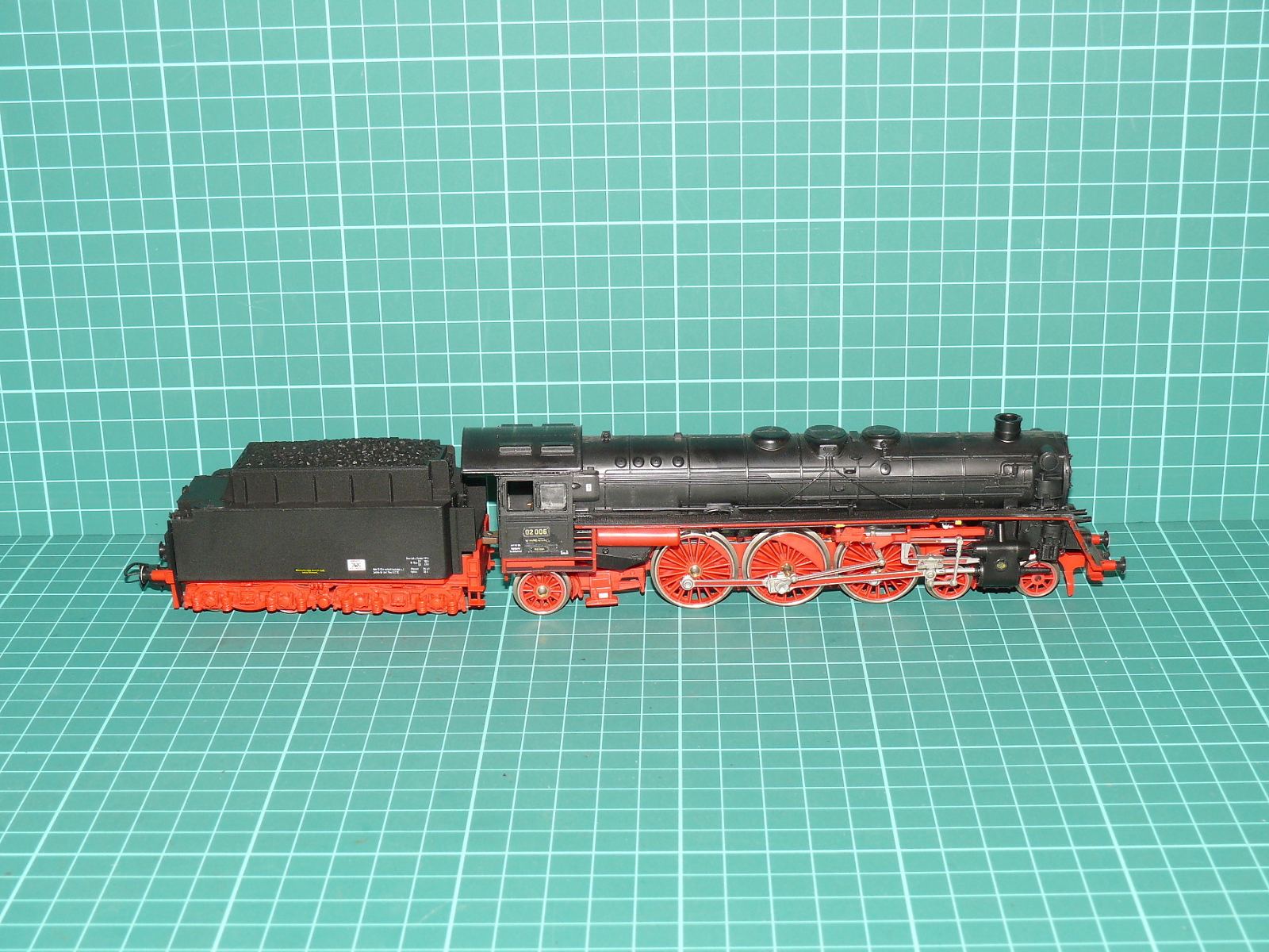 PIKO H0 – Rychlíková parní lokomotiva s tendrem řady 01.5 DR „02 0201-0“ (kat. č. 5/6112 / DC analog) – H0
