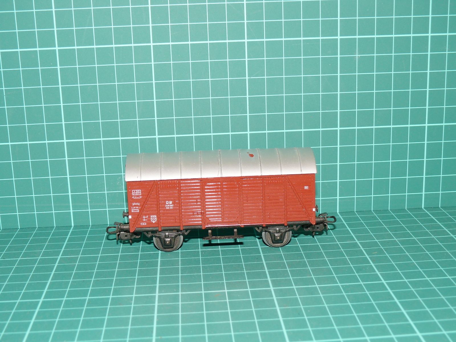 MÄRKLIN H0 – Dvounápravový krytý nákladní vůz Gmhs 35 DB (kat. č. 4502 / DC úprava, bez krabičky) – H0