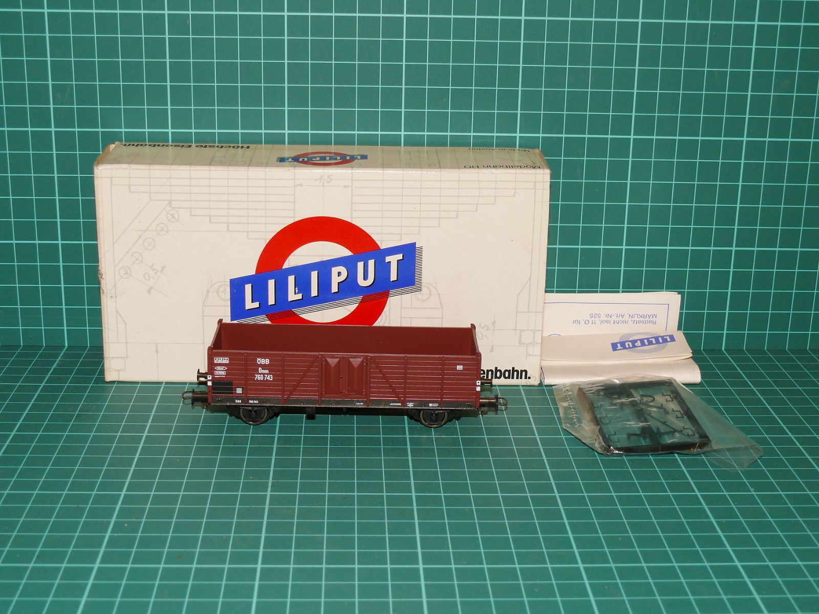 Liliput H0 – Otevřený vysokostěnný vůz bez budky řady Omm ÖBB (kat. č. 217 10, OVP) – H0