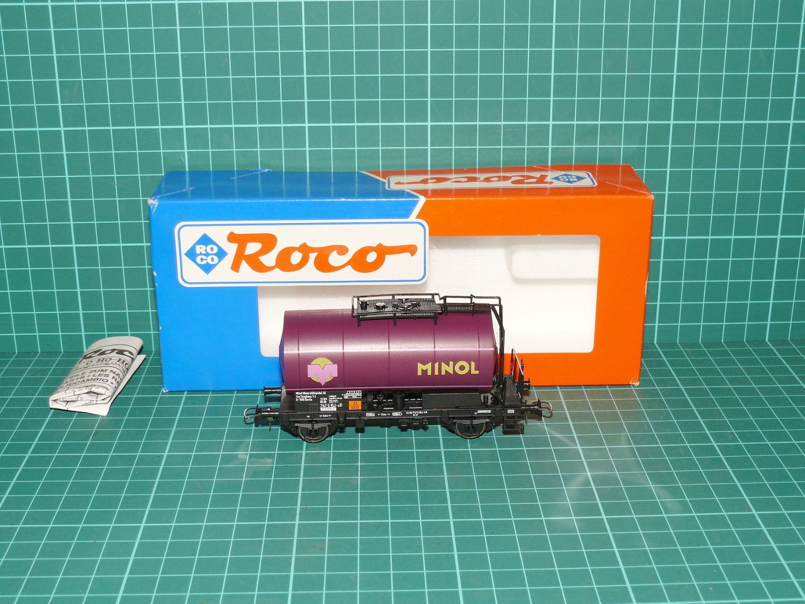 Roco H0 – Dvounápravový kotlový vůz „MINOL“ DB (kat. č. 46708, OVP) – H0