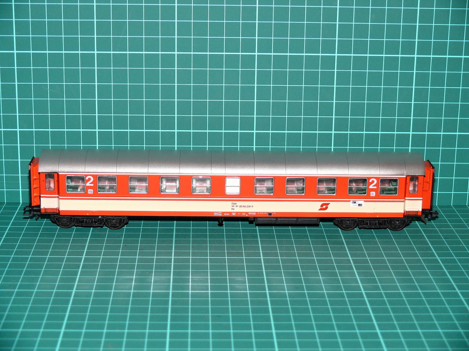 ÖBB Bp - Osobní vůz 2. třídy (Inlandsreisezugwagen) – H0