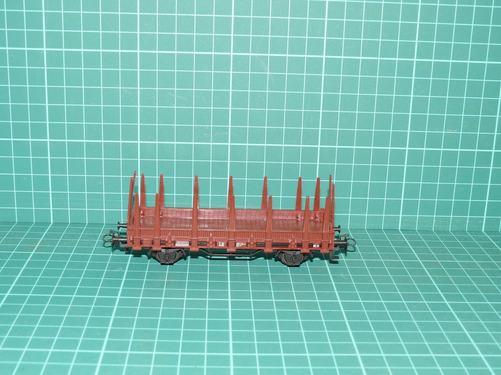 Märklin H0 – Dvounápravový klanicový nákladní vůz se vzpínadlem řady Rlmms / Ks, DB – H0