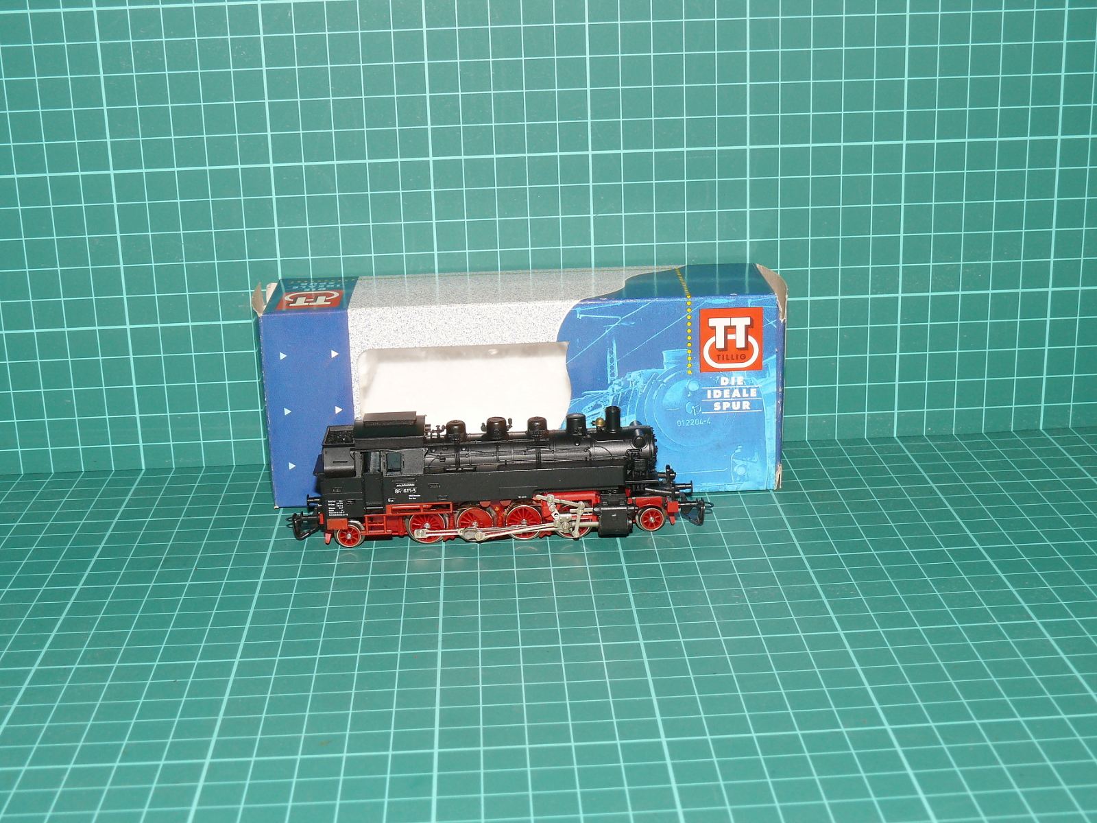 BTTB / Tillig TT – Parní lokomotiva řady 86 (BR 86 1615-3 / 86 571-3), DR – TT