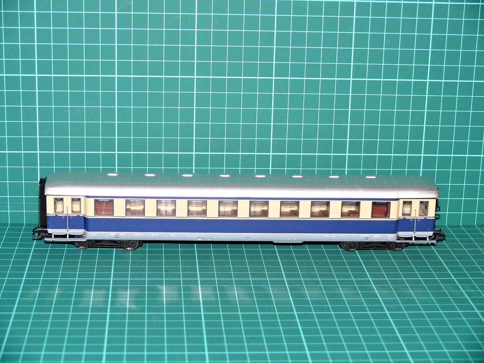 ÖBB / DB - Rychlíkový osobní vůz 2. třídy – H0