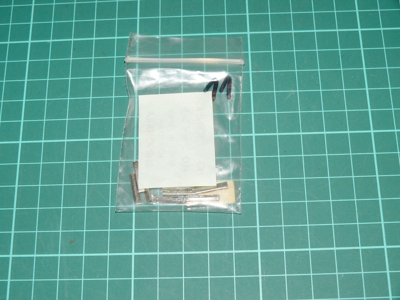 Shinohara H0 / H0m - Kovové vodivé kolejové spojky (Metal Rail Joiners, Made in Japan) – H0
