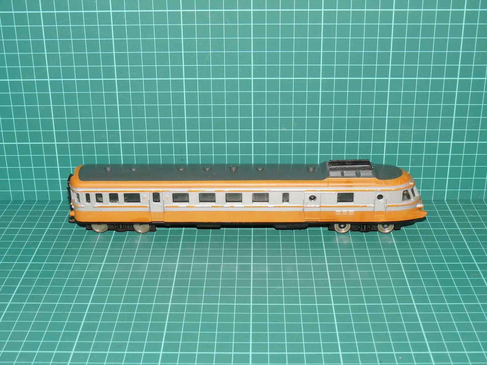 Lima H0 - Motorový vůz Trans Europ Express TEE / FS (s motorem) – H0