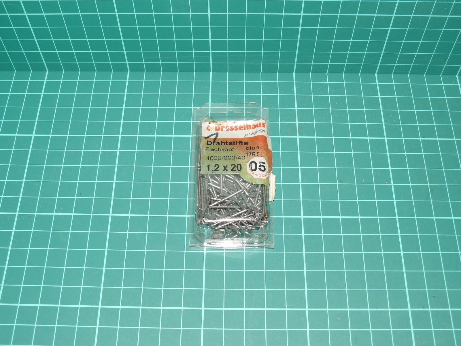 Dresselhaus - Modelářské ocelové hřebíčky s plochou hlavou 1,2 × 20 mm (blistr) – Ostatní