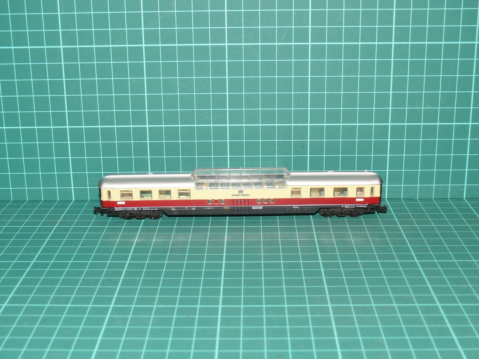 Fleischmann N – Panoramatický vyhlídkový vůz ADümh 101 „Rheingold / TEE“, DB – N