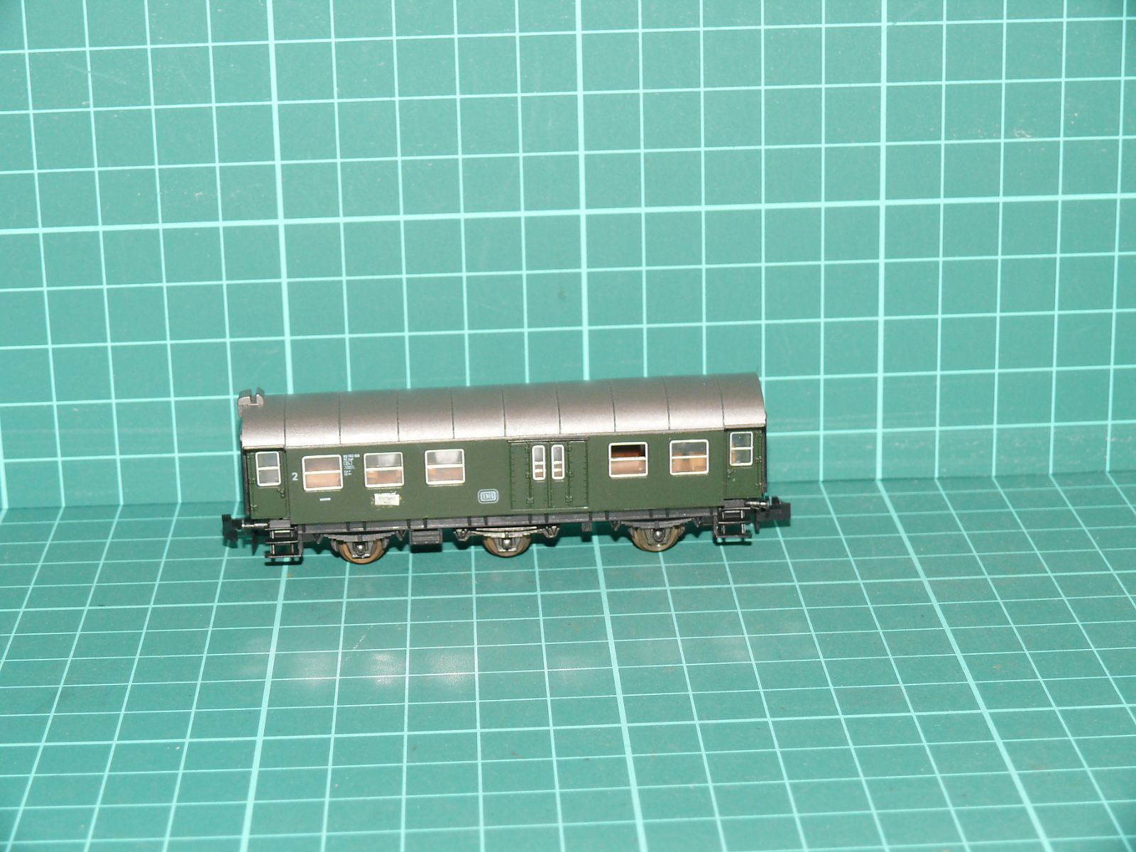 Roco N - Třínápravový osobní vůz 2. třídy se zavazadlovým oddílem řady BD3yge, DB, ep. IV – N