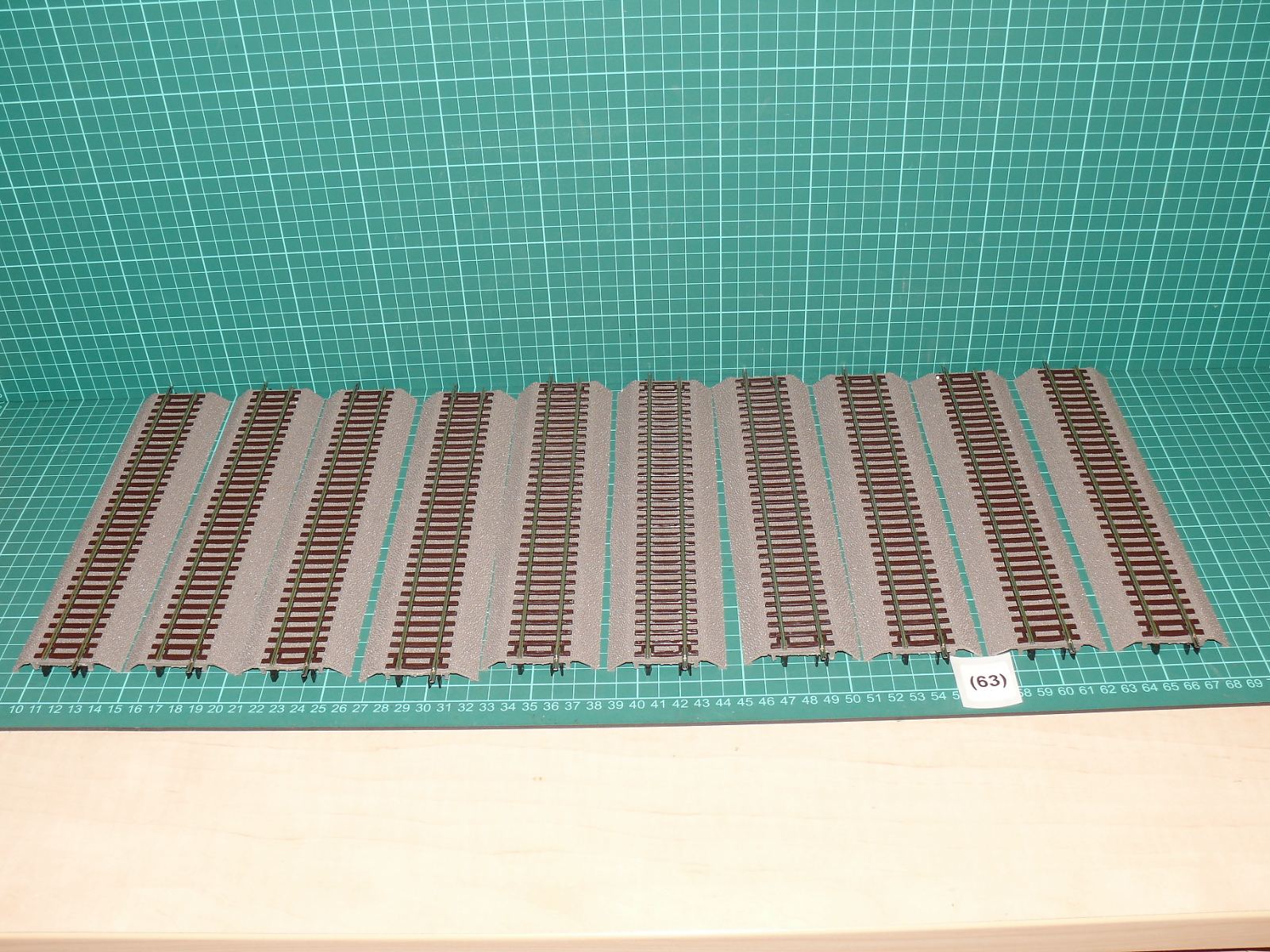 Roco RocoLine H0 - Sada přímých kolejí s gumovým podložím G1 (230 mm), 10 ks – H0