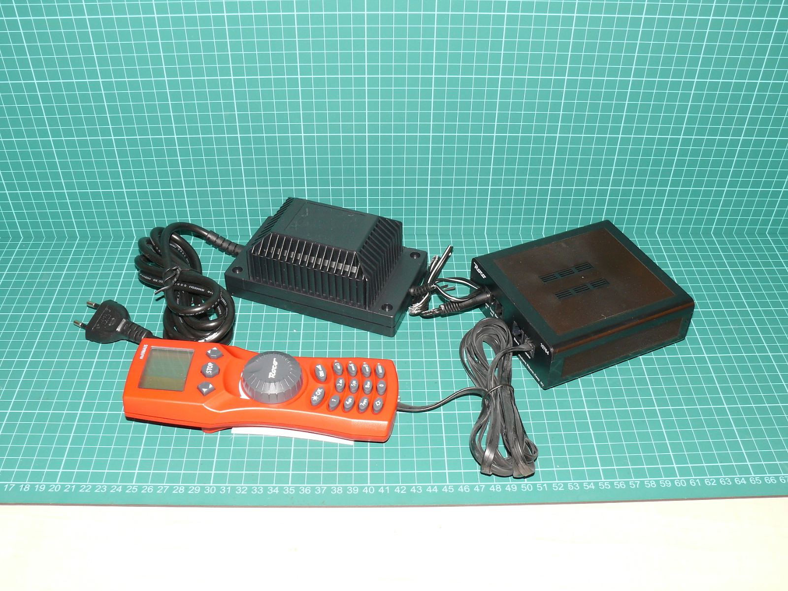 Roco multiMAUS + digitální zesilovač 10764 + napájecí trafo - Kompletní DCC digitální set – Napájení