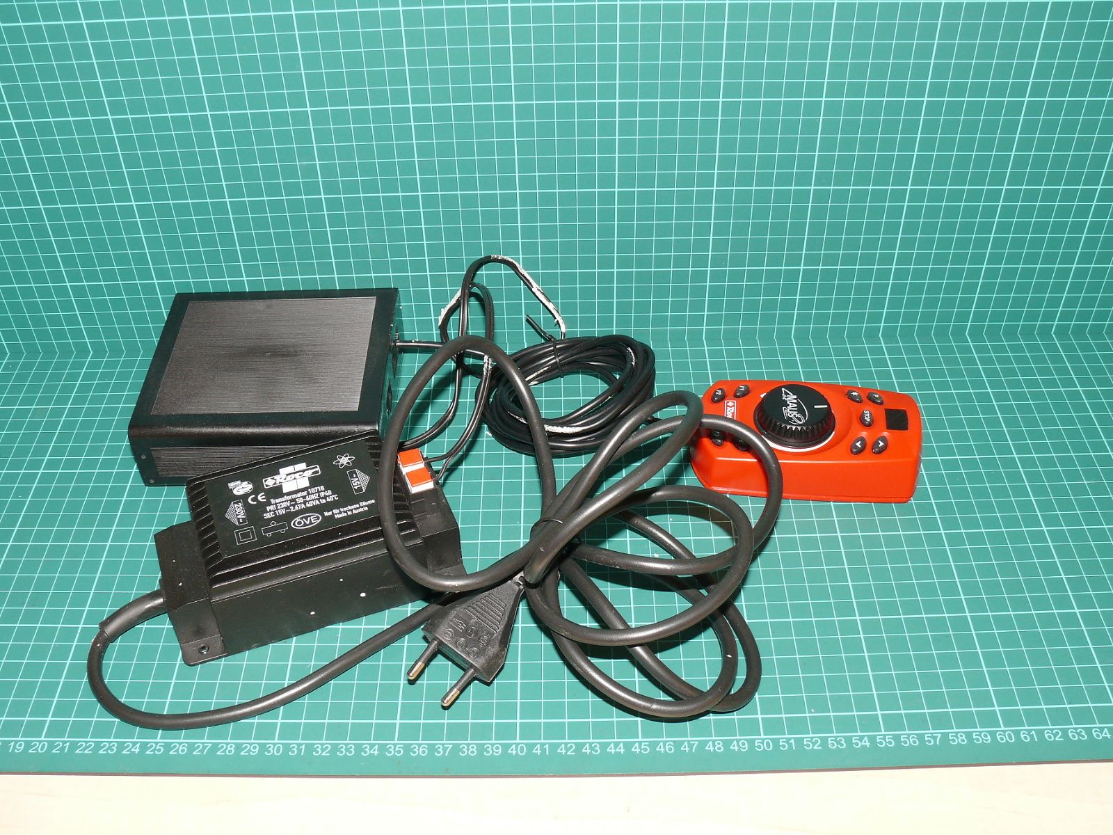 Roco Lokmaus 2 + digitální zesilovač 10761 + trafo 10718 - DCC digitální set – Napájení