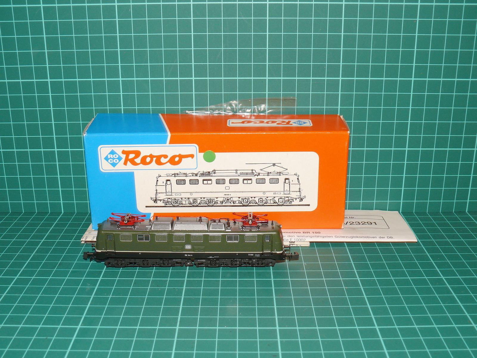 Roco N 23245 - Šestinápravová elektrická lokomotiva řady 150 (ex E 50) DB, ep. IV – N