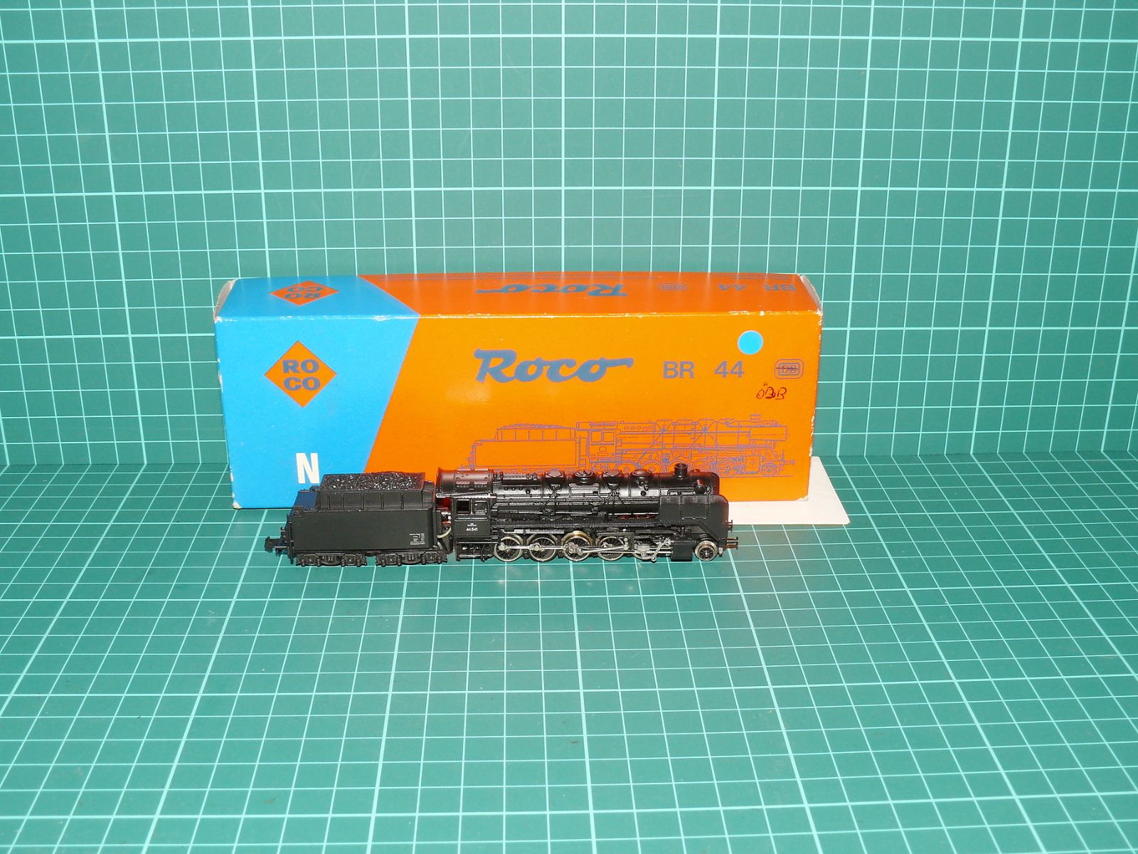 Roco N 02106 B - Těžká nákladní parní lokomotiva řady 44 (Rh 658) ÖBB / DB, ep. III – N
