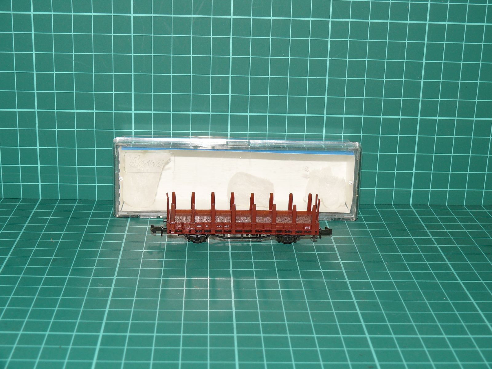 Roco N 1856 / 25010 - Dvounápravový klanicový vůz typu Rr 20 (DB), Ep. III – N