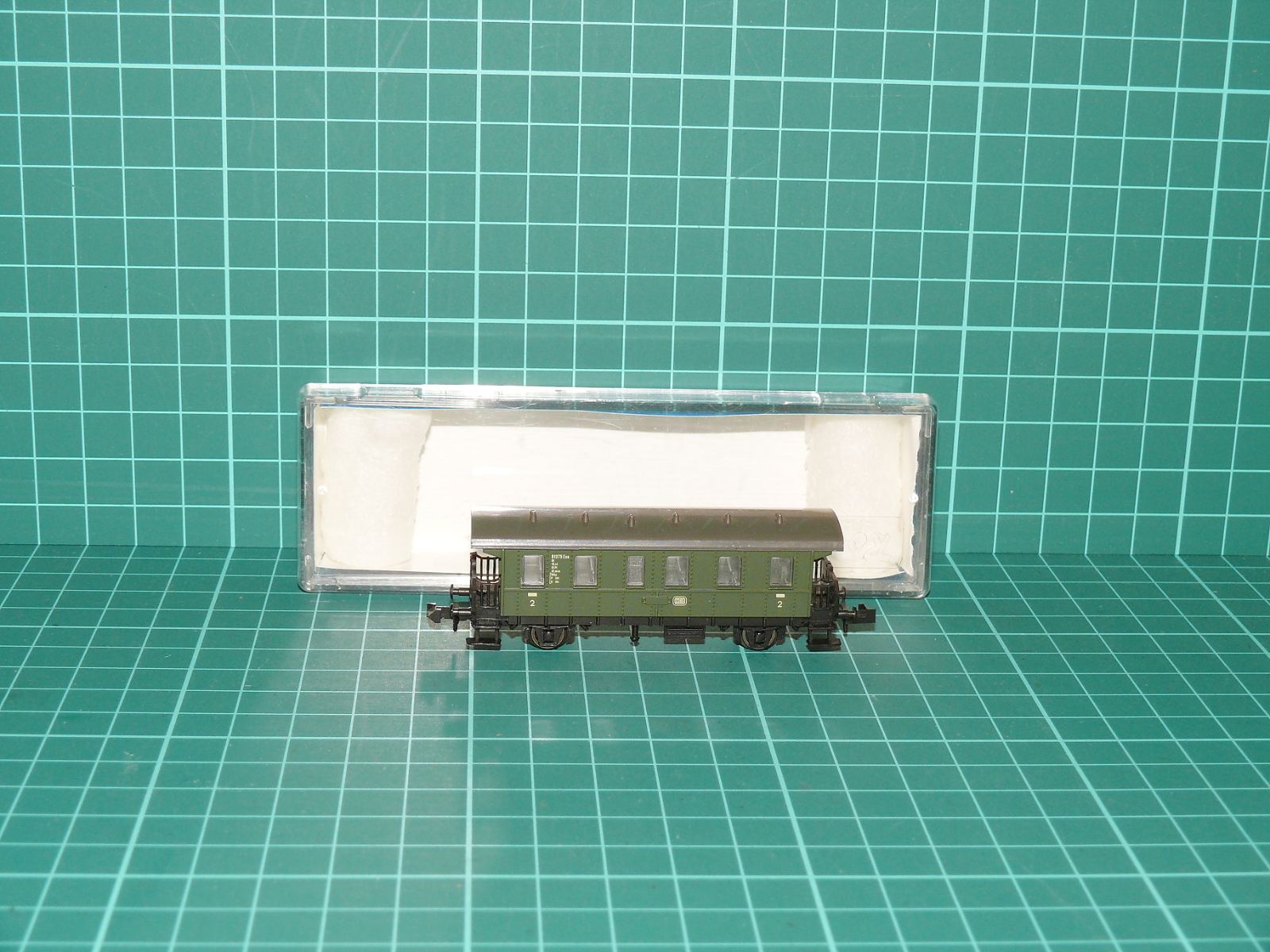 Roco N 25028 Dvounápravový osobní vůz Donnerbüchse Ci DB, ep. III – N