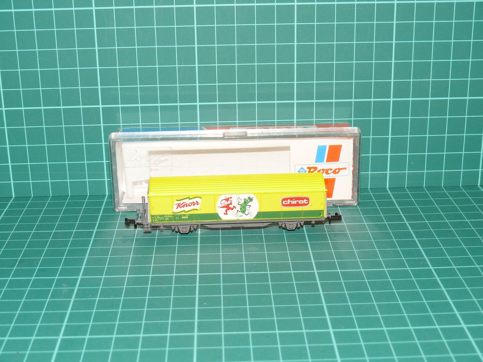 Roco N 25071 Dvounápravový krytý vůz Knorr / Chirat SBB-CFF, ep. IV – N