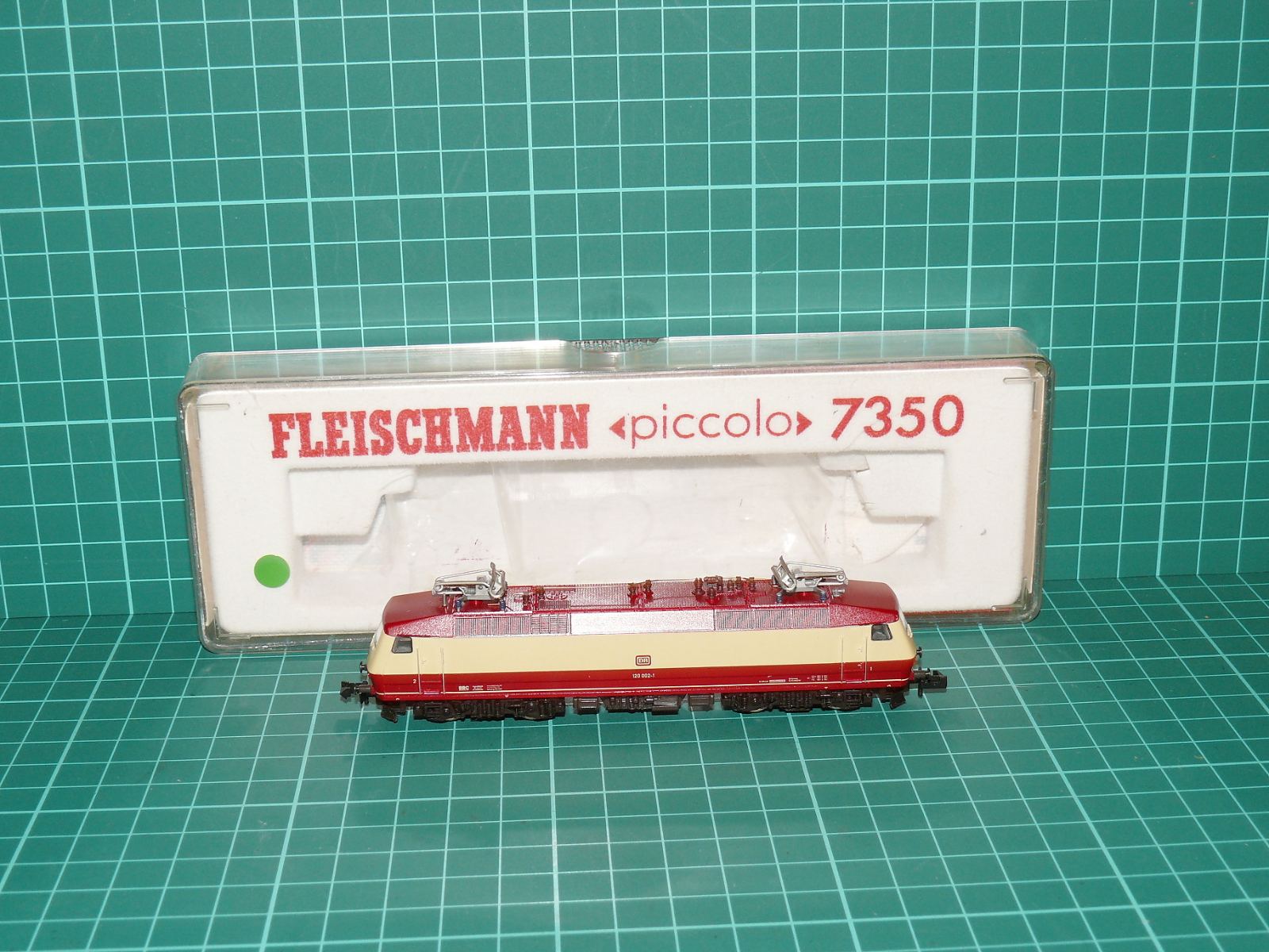 Fleischmann N 7350 Elektrická lokomotiva řady 120 TEE DB, ep. IV – N