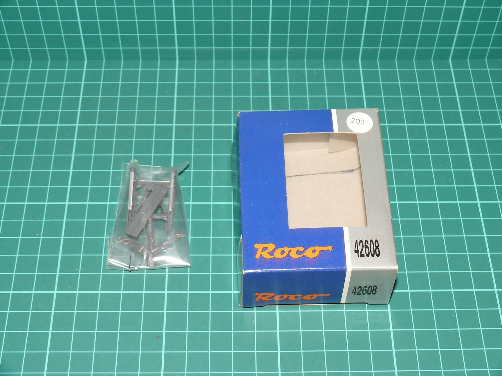 Roco H0 42608 Kolejové zarážedlo stavebnice (Prellbock-Bausatz) s krabičkou – H0