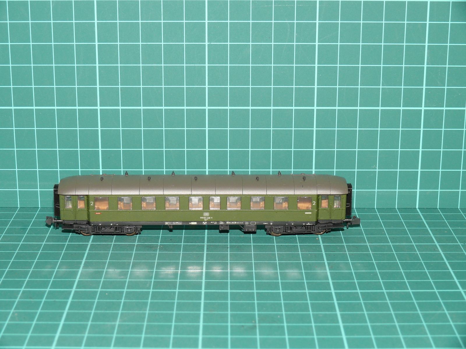 Roco N - Rychlíkový osobní vůz 2. třídy Büe 366 DB, zelený, epocha IV (24252 / 02252A) – N