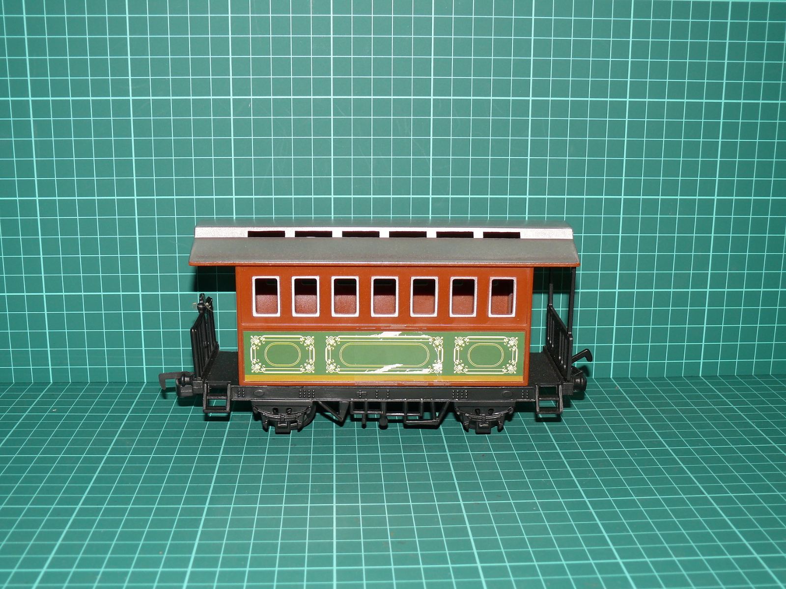 Historický osobní vůz (Wild West Coach) – Velikost 0 (1:45, rozchod 32 mm) – 2. kus – Jiné velikosti
