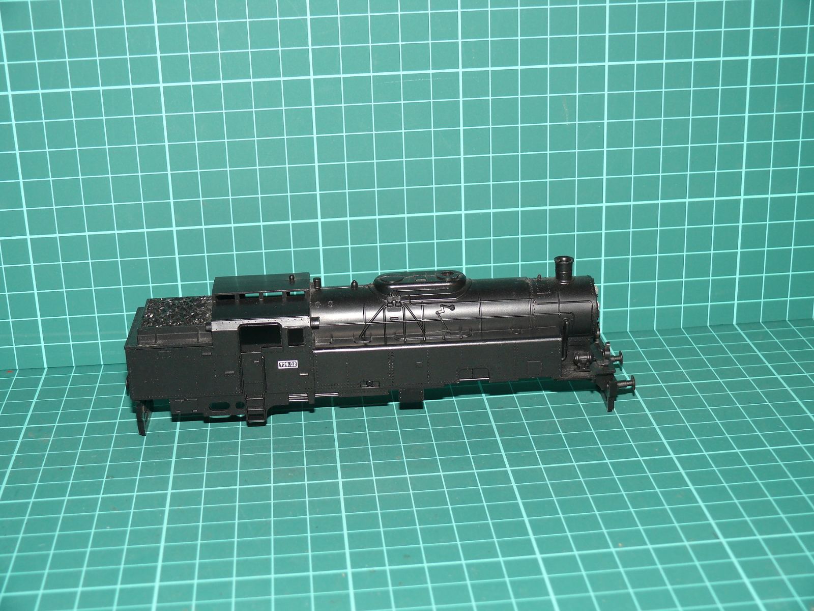 Klein Modellbahn / Roco H0 – Karoserie parní lokomotivy řady 729 / 354.1 (ÖBB / ČSD) – H0