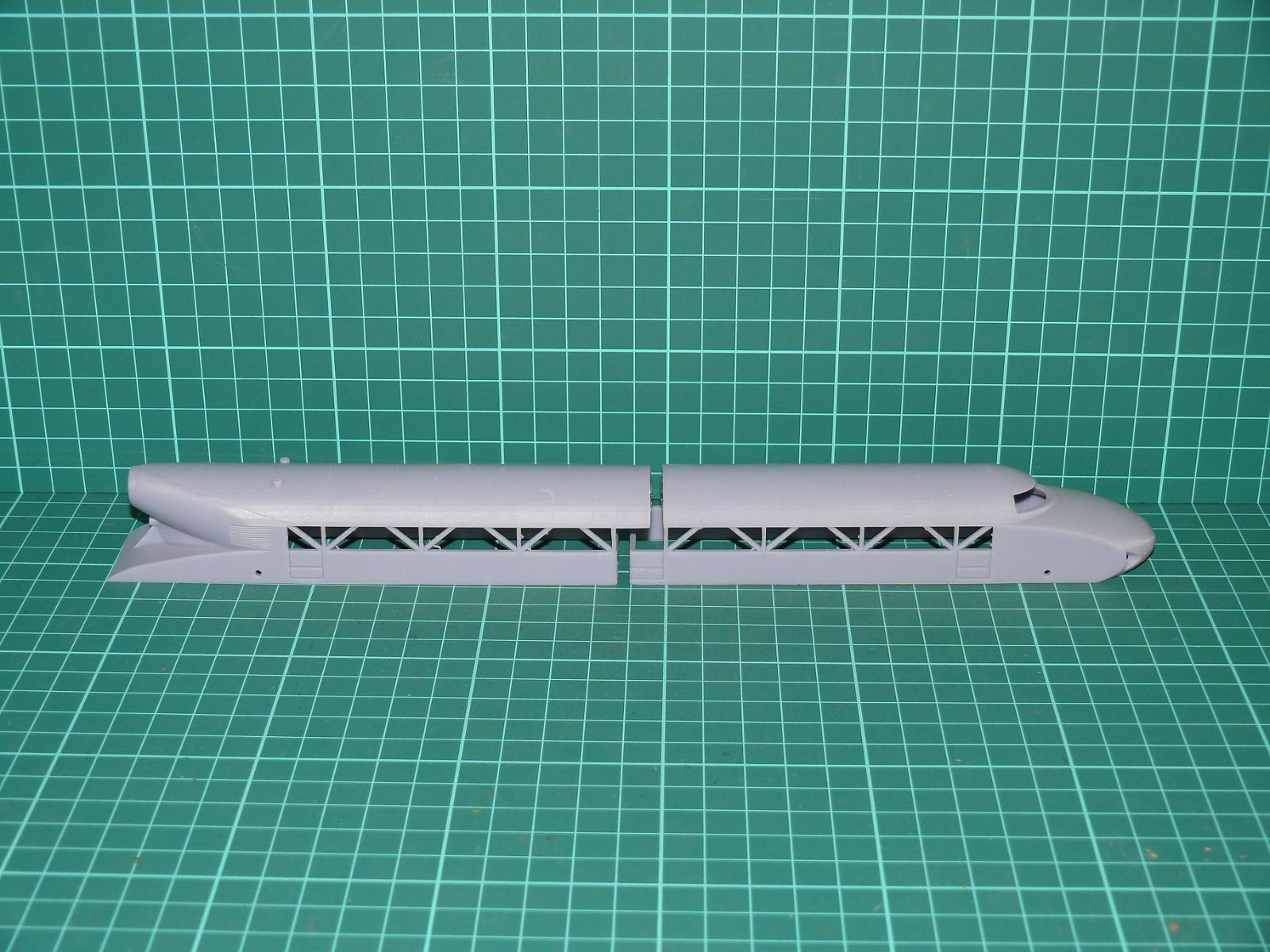 H0 (1:87) – Karoserie / stavebnice aerodynamického vozu Schienenzeppelin (Kruckenberg), 3D tisk – H0